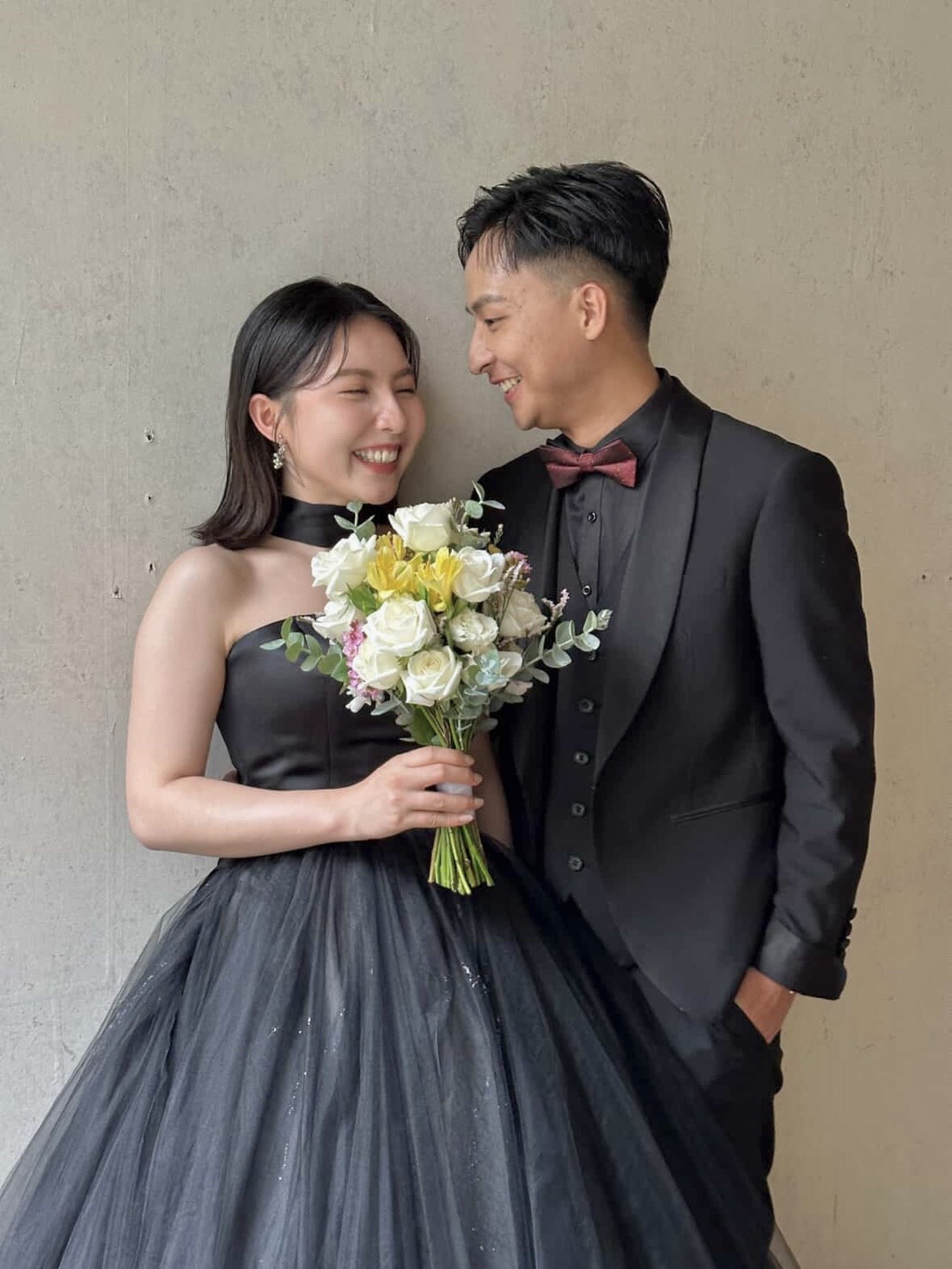 黑羽輕紗晚禮服