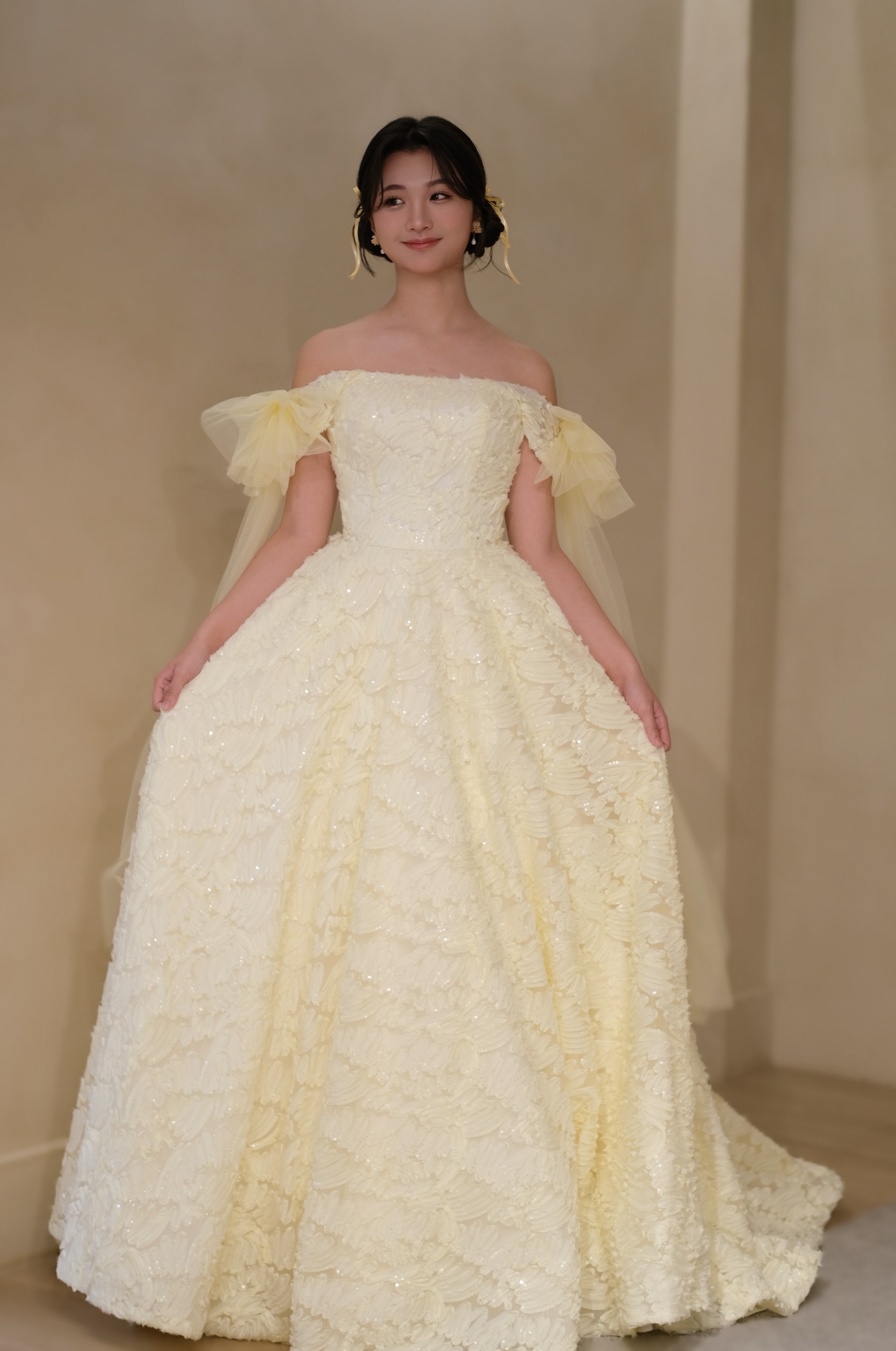 Casablanca品牌白紗